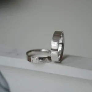 Snubní prsteny ze zlata s rytinou stromů FORI Thumbnail