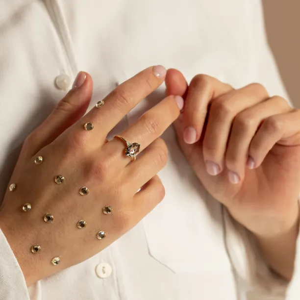 Lab-grown salt and pepper diamond ring PAULI Image