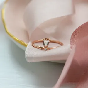 Rose gold ring with morganite and diamond MORGAN