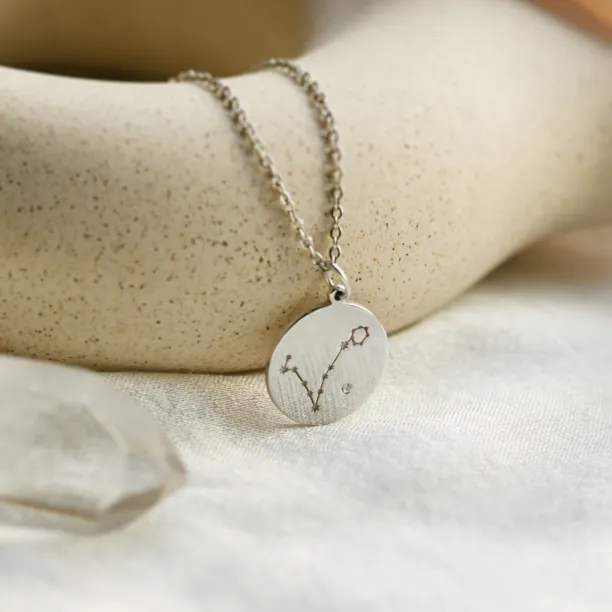 Přívěsek se souhvězdím zvěrokruhu a diamantem ZODIAC Image