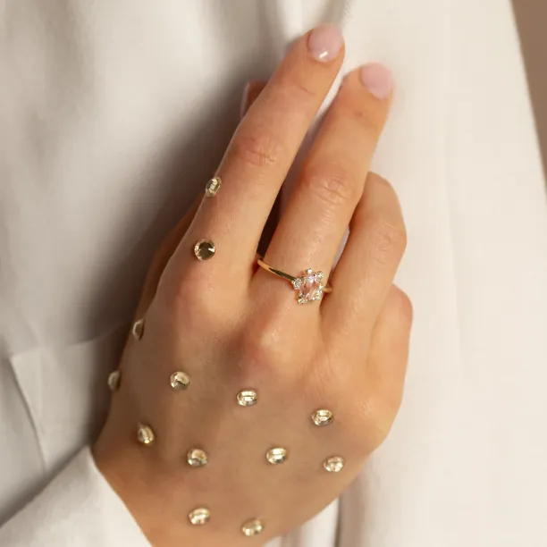 Light pink sapphire engagement ring MEREDITH Image