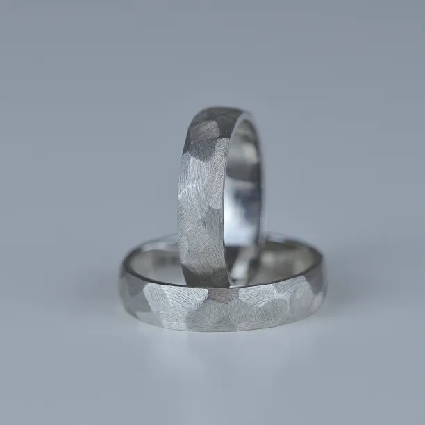 Platinum wedding rings BOME Image