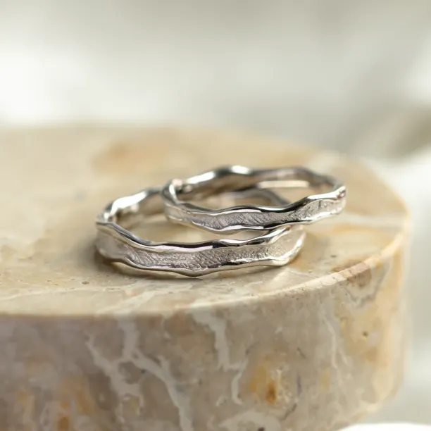 Organic matching wedding rings SAVANNAH Image