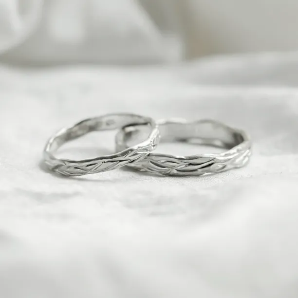 Unique textured wedding rings KIRSTEN Image