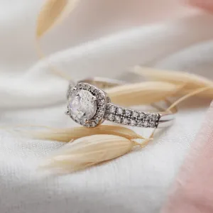 Diamonds and moissanite engagement ring KATI Thumbnail