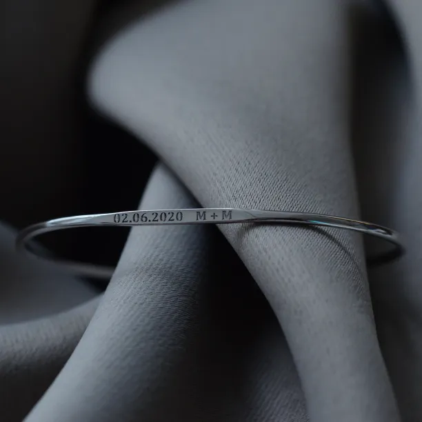 Solid silver bracelet with an accurate GRINDA engraving Image