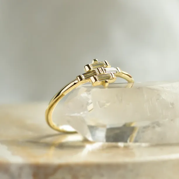 Originální zlatý prsten s baguette moissanity VANE Image