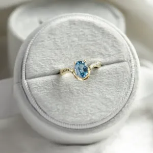 Unique oval blue sapphire ring KIARA Thumbnail