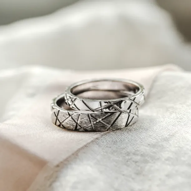 Original gold wedding rings NADIN Image