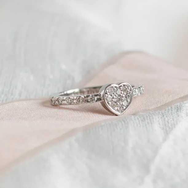 Zlatý prsten s diamanty ERIA Image