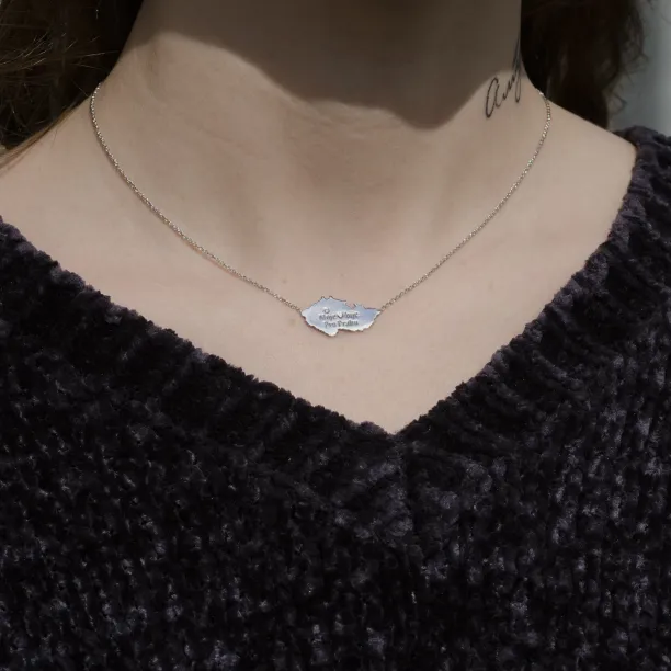 “My heart beats for Prague” authentic gold pendant Image