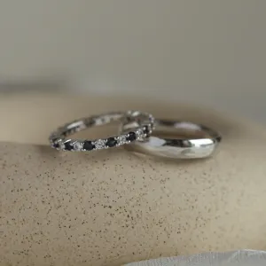 Gold diamond wedding rings STIKI Thumbnail