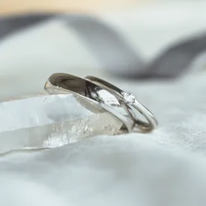 Jednoduché zlaté snubní prsteny s diamantem TAUPE Thumbnail