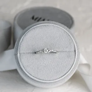 Zásnubní zlatý prsten s diamanty KREKE Thumbnail