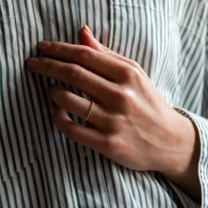 Gold minimalist wedding rings VALO Thumbnail