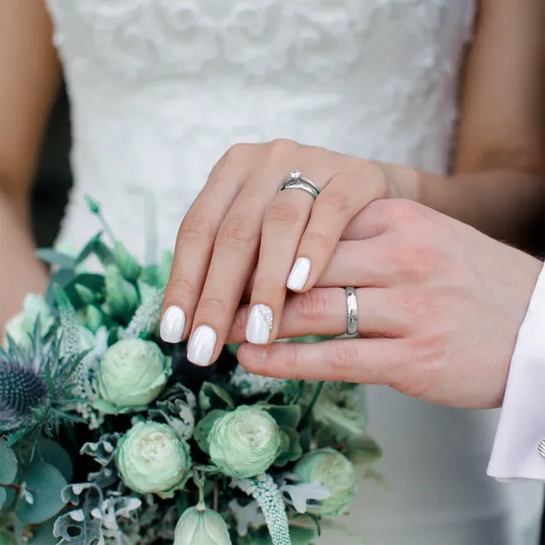 D-SHAPE white gold wedding rings with diamond CHICAGO Image