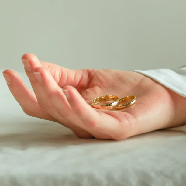 Snubní prsteny ze žlutého zlata D-SHAPE MONTANA Image