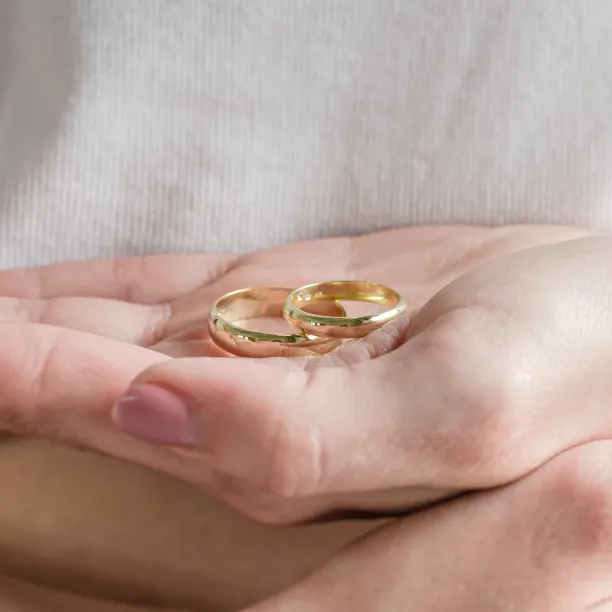 Snubní prsteny ze žlutého zlata D-SHAPE MONTANA Image