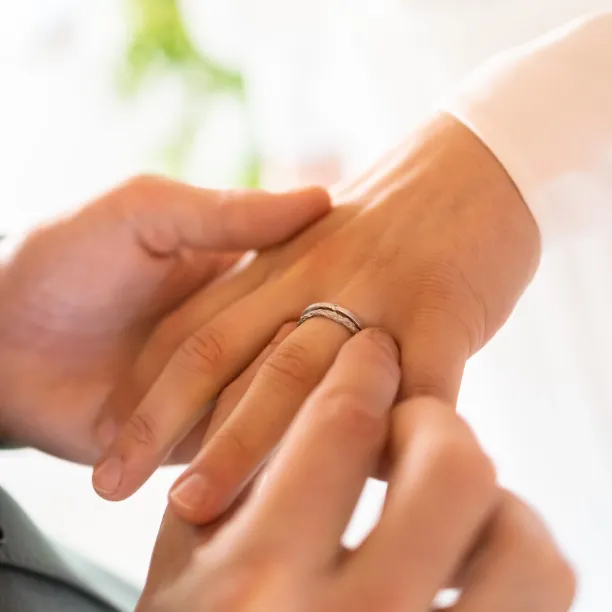 Minimalist wedding rings FLATEN Image