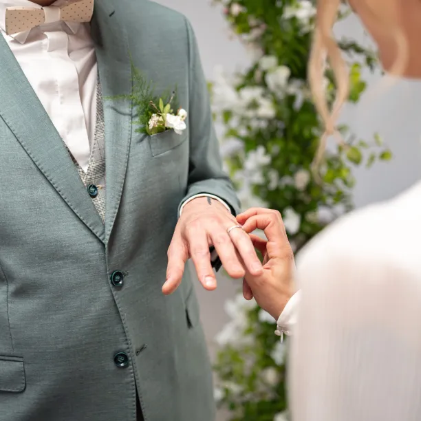 Minimalist wedding rings FLATEN Image