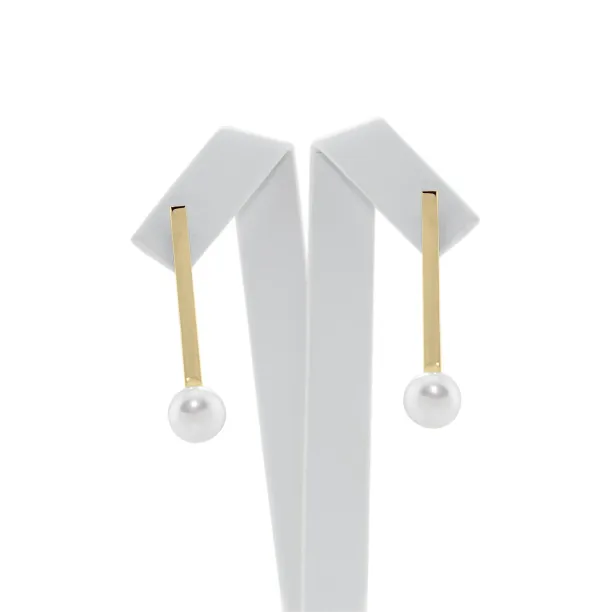 Zlaté náušnice s perlami Hakkola Image