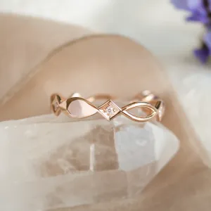 Zlatý prsten s tanzanitem QUEENA Thumbnail