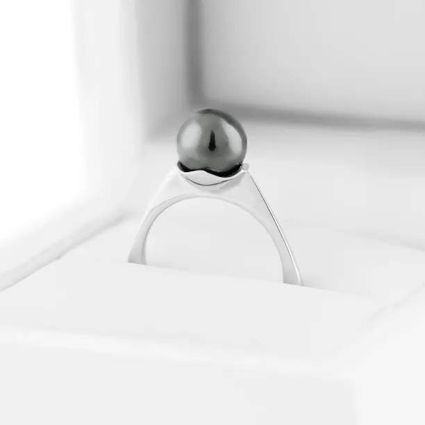 Zlatý prsten s hematitem Fia Image