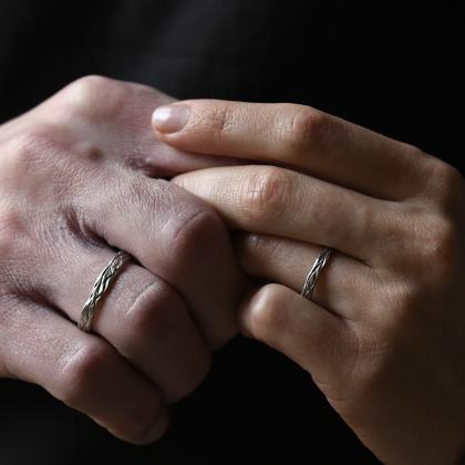 Vytvořte si vlastní snubní prsteny a odneste si nezapomenutelný zážitek