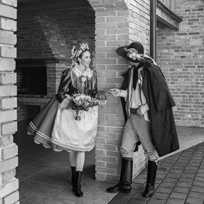 20 svatebních tradic, zvyků a rituálů