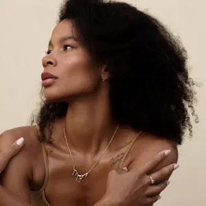 Minimalistické zlaté náušnice vlnky MIGNON Thumbnail