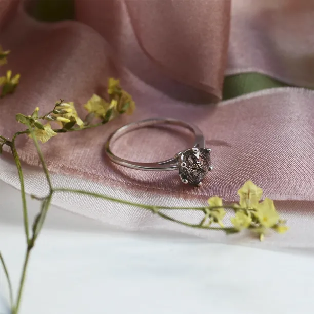 Rutile quartz gold ring OLLY Image
