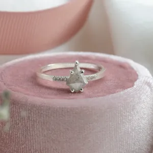 Gold ring with exclusive salt and pepper diamond ROXANE Thumbnail