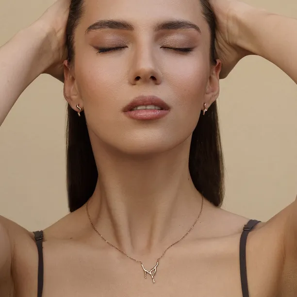 Dripping liquid necklace with diamond MADELEINE Image