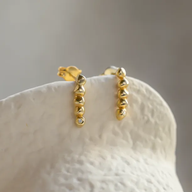 Minimalistické zlaté náušnice s diamanty CHANTAL Image