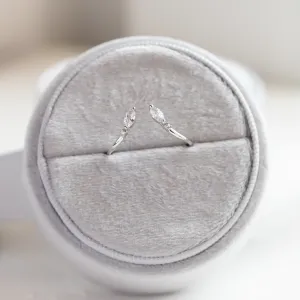 Moissanite chevron wedding ring MALCOLM Thumbnail