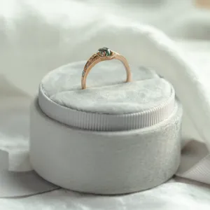 Antique teal sapphire engagement ring HARRIET Thumbnail