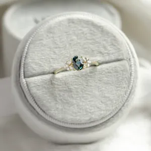 Luxury teal sapphire and diamond ring HAZEL Thumbnail