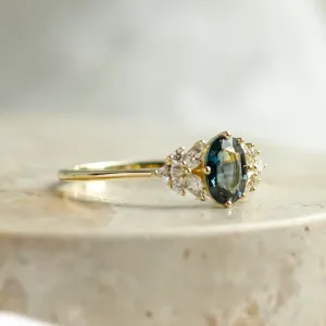 Luxury teal sapphire and diamond ring HAZEL Thumbnail
