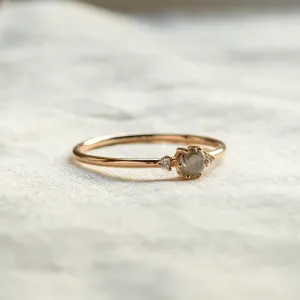 Minimalistický prsten se salt and pepper a klasickými diamanty FRANCO Thumbnail