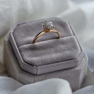 Elegant ring with pavé moissanites AUDREY Thumbnail