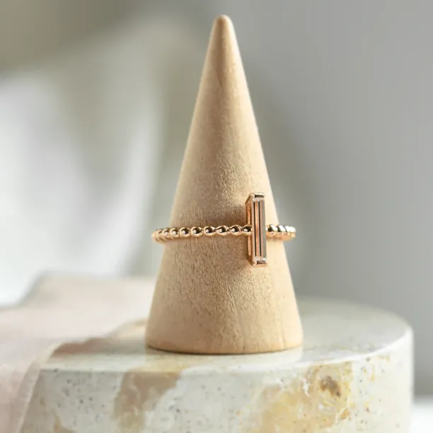 Kuličkový zásnubní prsten s baguette moissanitem ECLA Image