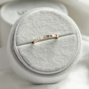 Stackable moissanite ring VANNES Thumbnail