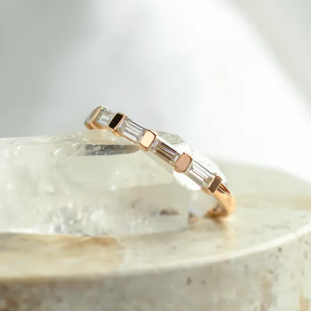 Stackable moissanite ring VANNES Image