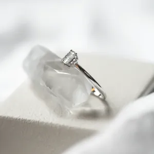 Elegant engagement ring with moissanites BIBIANA Thumbnail