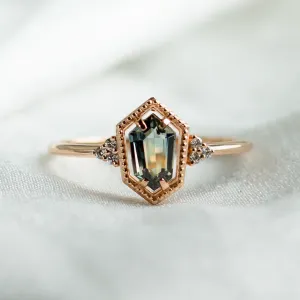 Gold vintage ring with hexagon sapphire and diamonds MAISY