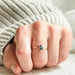 Unique ring with teal sapphire and diamonds LEAH Thumbnail