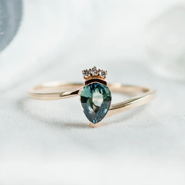 Unique ring with teal sapphire and diamonds LEAH Image