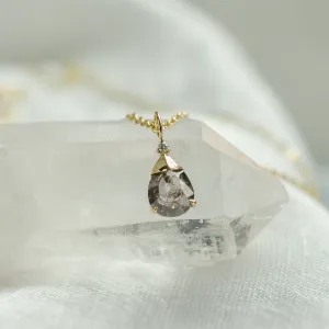 Přívěsek se salt and pepper diamantem a klasickým diamantem TASH Thumbnail