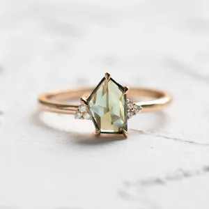 Gold ring with teal sapphire VIVA