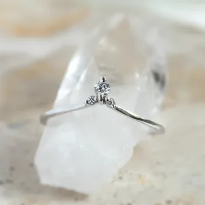 Jemný zlatý prsten s laboratorními diamanty JANA Thumbnail